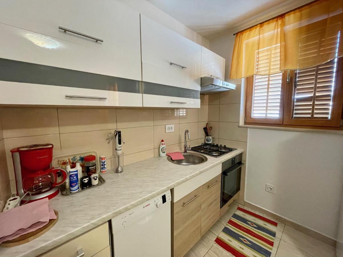 Lovro #1&#2 Apartments Cres Exteriér fotografie