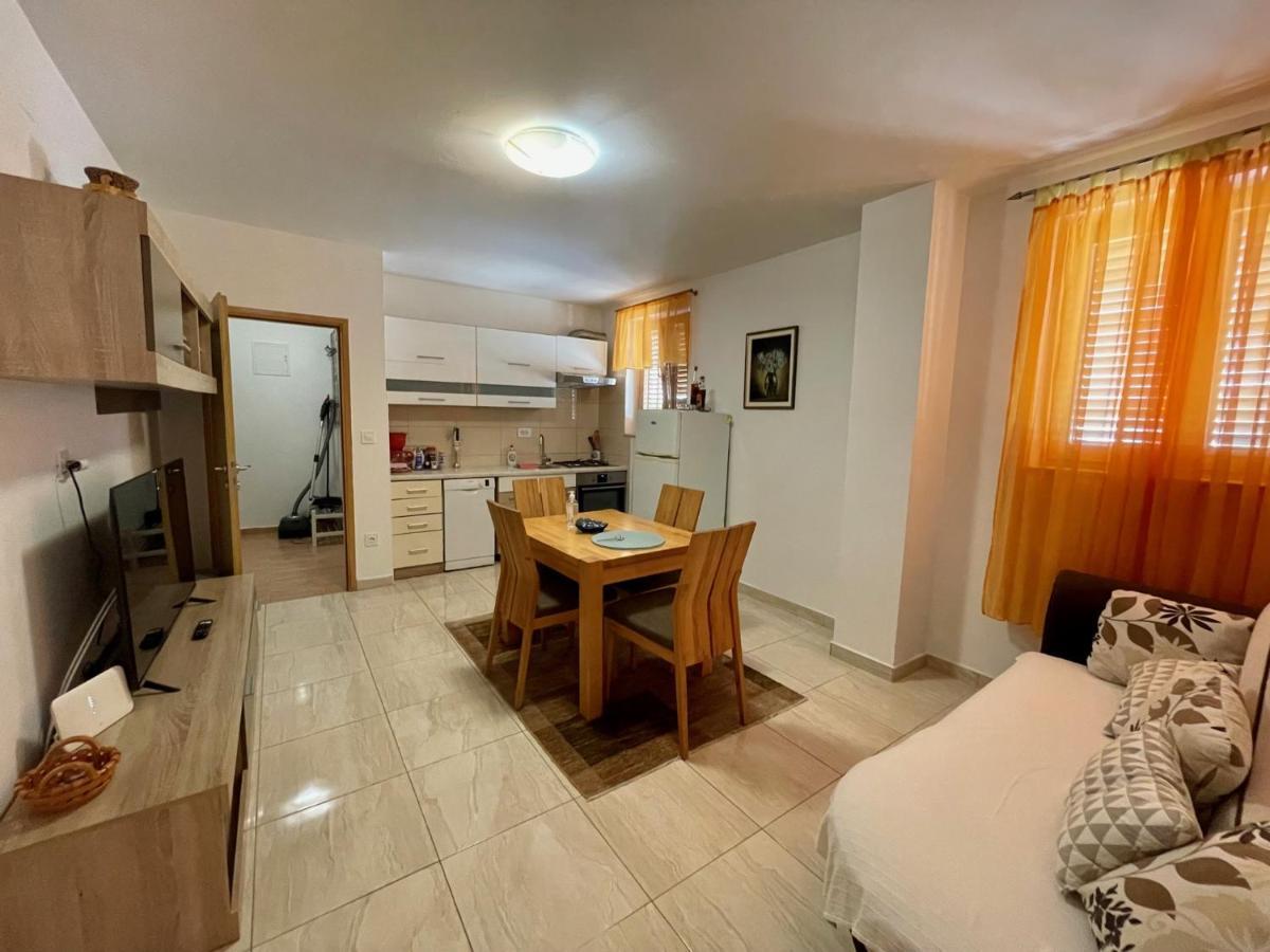 Lovro #1&#2 Apartments Cres Exteriér fotografie